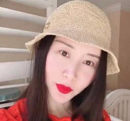 整容娃娃脸网红明星,揭秘整容与自然美的完美融合