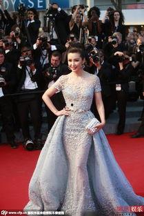 戛纳明星走红毯走光,明星走光瞬间引发热议