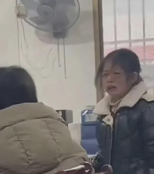 美院老师确诊吃瓜视频