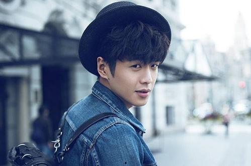 张若昀香烟爆料视频大全,揭秘明星私生活瞬间