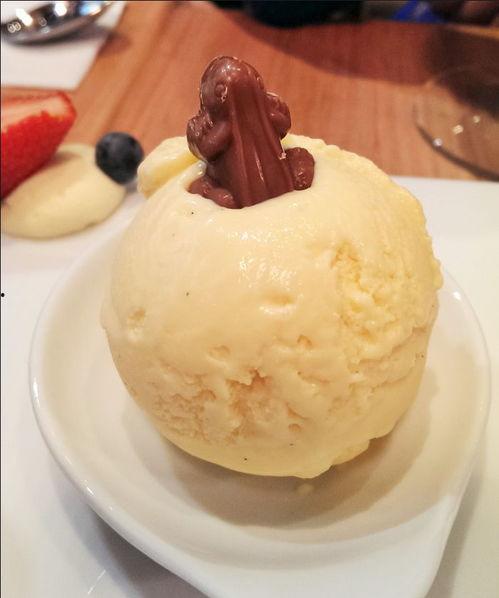 网红甜品拼盘图,缤纷色彩与味蕾盛宴的视觉诱惑