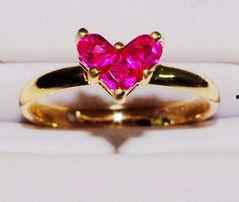 网红戒指男宝石项链,网红戒指男演绎奢华项链风采